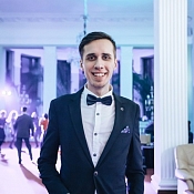 Ведущий Макс Пыталев, Беларусь - фото 1